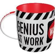 Tasse. Genius at Work, Achtung